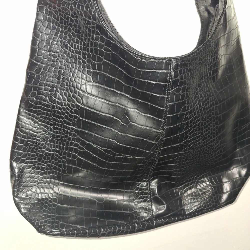 Black Crocodile-Embossed Women's Bag